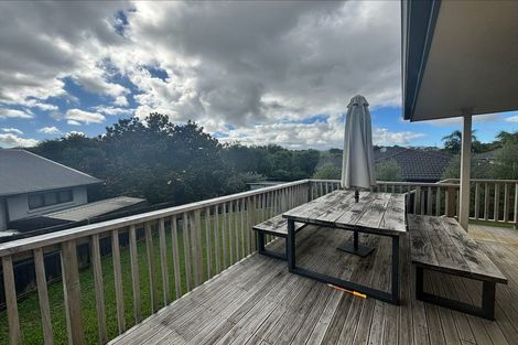 Photo of property in 12 Arthur Carwen Place, Pukekohe, 2120