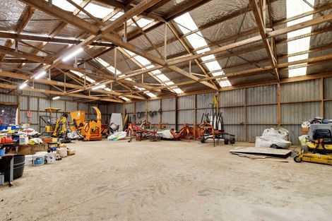 Photo of property in 800 Tuhikaramea Road, Ngahinapouri, Hamilton, 3290