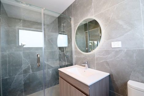 Photo of property in 8 Britannia Place, Half Moon Bay, Auckland, 2012