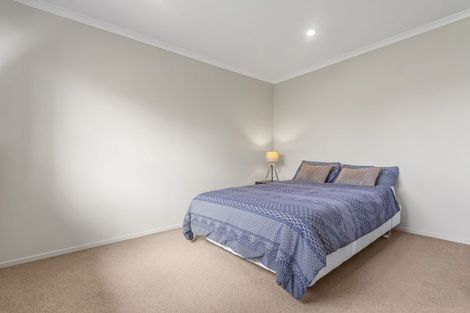 Photo of property in 1/271 Sturges Road, Henderson, Auckland, 0612