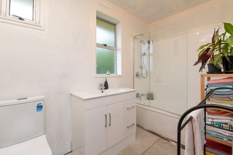 Photo of property in 6 Leslie Avenue, Western Heights, Rotorua, 3015