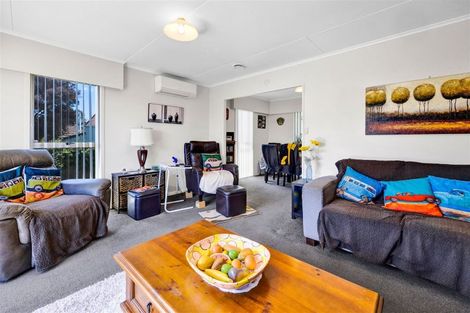 Photo of property in 1 Antonia Place, Bell Block, New Plymouth, 4312