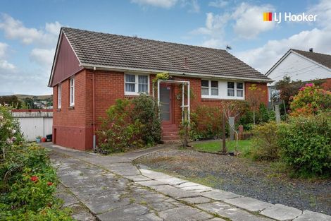 Photo of property in 10 Burgess Street, Green Island, Dunedin, 9018