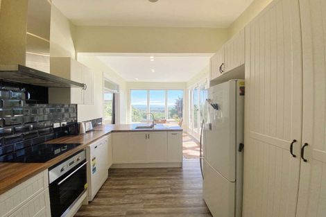 Photo of property in 31 Dyers Pass Road, Cashmere, Christchurch, 8022