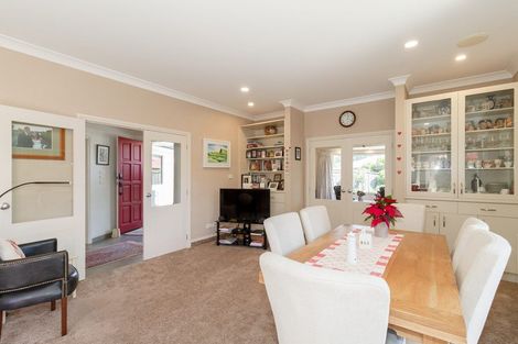 Photo of property in 11 Rutland Place, Taradale, Napier, 4112