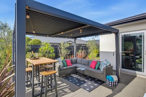 Photo of property in 18 Petrel Close, Paraparaumu Beach, Paraparaumu, 5032
