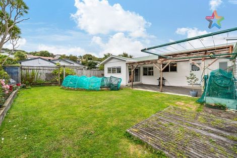Photo of property in 2 Hildreth Street, Karori, Wellington, 6012