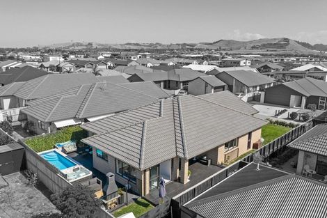 Photo of property in 3 Cecilia Place, Papamoa Beach, Papamoa, 3118