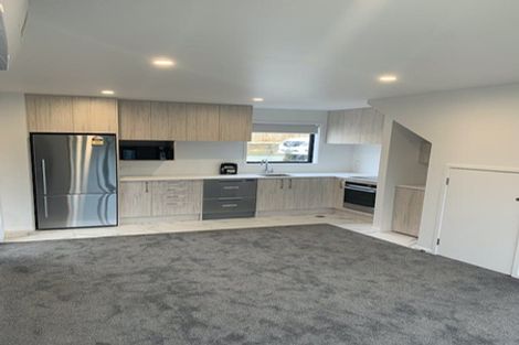 Photo of property in 1/2 Jadewynn Drive, Massey, Auckland, 0614