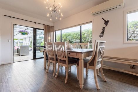 Photo of property in 4 Barbaras Way, Waikanae Beach, Waikanae, 5036