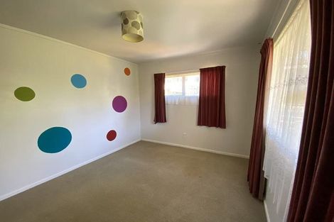Photo of property in 60 Vintage Drive, Henderson, Auckland, 0612