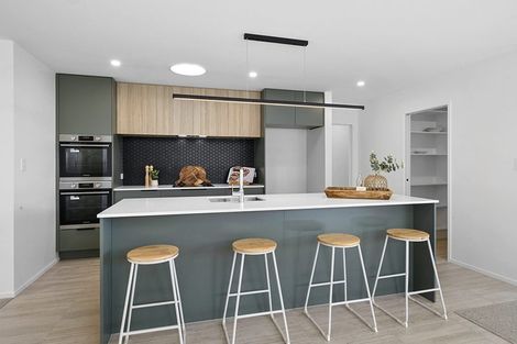 Photo of property in 21c Portland Drive, Mangorei, New Plymouth, 4312