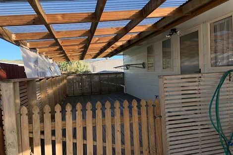 Photo of property in 16a Hampton Hill Road, Tawa, Wellington, 5028