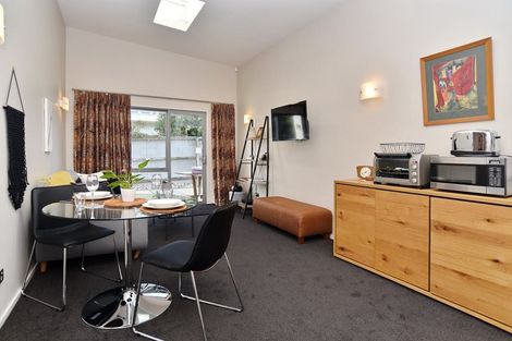 Photo of property in 11 Plynlimon Road, Fendalton, Christchurch, 8052