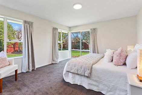 Photo of property in 21 Rempstone Drive, Halswell, Christchurch, 8025