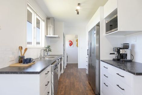 Photo of property in 298 Clayton Road, Pukehangi, Rotorua, 3015