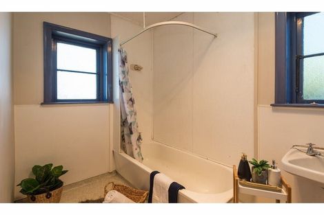 Photo of property in 6 Tika Street, Riccarton, Christchurch, 8041