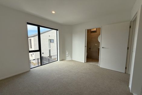 Photo of property in 4/86 Holly Road, St Albans, Christchurch, 8014
