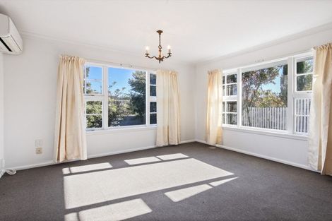 Photo of property in 2/170 Waimairi Road, Ilam, Christchurch, 8041