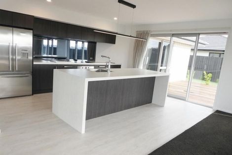 Photo of property in 4 Merino Street, Marshland, Christchurch, 8083