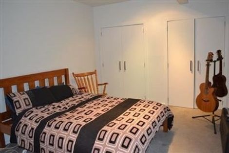 Photo of property in 5 Valley Street, Island Bay, Wellington, 6023