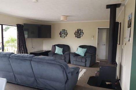 Photo of property in 2/84 Gillespies Road, Birchville, Upper Hutt, 5018