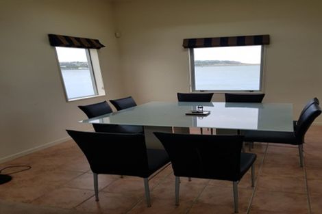 Photo of property in Marrakech Cafe, 24/305 Evans Bay Parade, Hataitai, Wellington, 6021