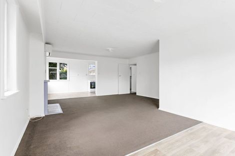 Photo of property in 2 Butler Place, Fairfield, Hamilton, 3214