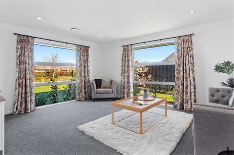 Photo of property in 29 Franklin Drive, Rangiora, 7400