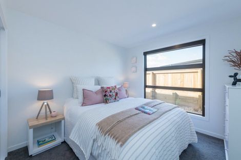 Photo of property in 70 Katania Heights, Brightwater, 7022