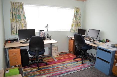 Photo of property in 17 Karaka Street, Otaki Beach, Otaki, 5512