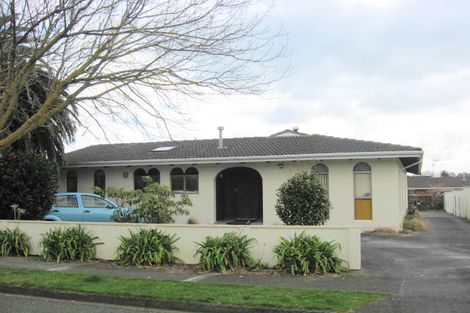 Photo of property in 3 Stuart Street, Levin, 5510
