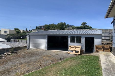 Photo of property in 28 Pakefield Street, Balclutha, 9230