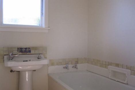 Photo of property in 39 Skerten Avenue, Hornby, Christchurch, 8042