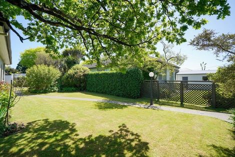 Photo of property in 92 Joseph Street, Waverley, Invercargill, 9810