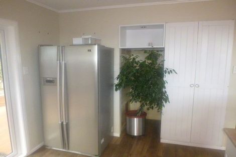 Photo of property in 33 Ahuriri Street, Strathmore Park, Wellington, 6022