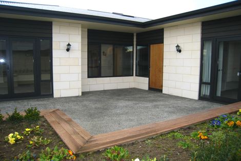 Photo of property in 97b Avenue Road, West End, Timaru, 7910