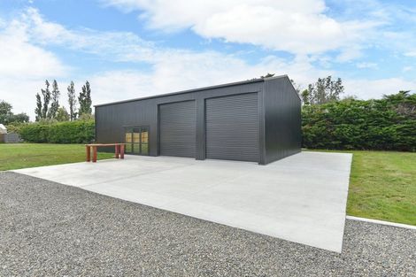 Photo of property in 69a Douglas Road, Amberley, 7410