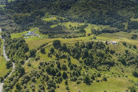 Photo of property in 910 Krippner Road, Puhoi, Silverdale, 0994