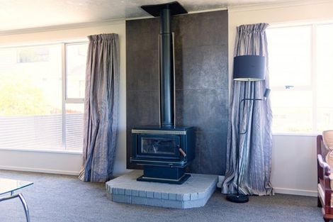 Photo of property in 74 Churchill Street, Kaikoura, 7300