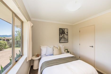 Photo of property in 53 Realm Drive, Paraparaumu, 5032