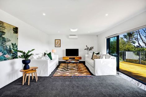 Photo of property in 4 Dale Street, Lower Vogeltown, New Plymouth, 4310