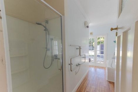 Photo of property in 16 Grey Street, College Estate, Whanganui, 4500