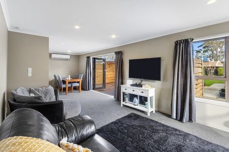 Photo of property in 90 Ascot Avenue, North New Brighton, Christchurch, 8083