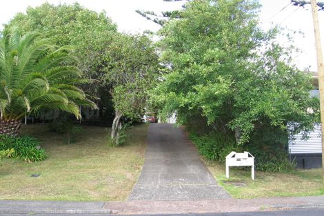 Photo of property in 1/24 William Souter Street, Forrest Hill, Auckland, 0620