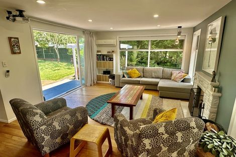 Photo of property in 1 Arahia Street, Northcote, Auckland, 0627