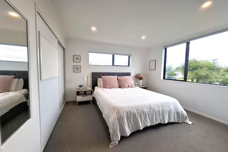 Photo of property in 10a Titoki Street, Te Atatu Peninsula, Auckland, 0610
