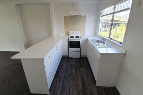 Photo of property in 2/268a Onewa Road, Birkenhead, Auckland, 0626