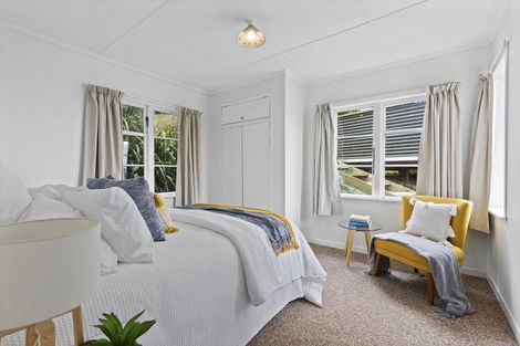 Photo of property in 93 View Road, Houghton Bay, Wellington, 6023