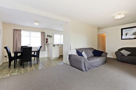 Photo of property in 19 Gilmour Place, Taradale, Napier, 4112